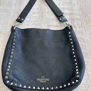 Valentino Garavani Calfskin Rockstud Medium Flip Lock Messenger Bag Black Gold